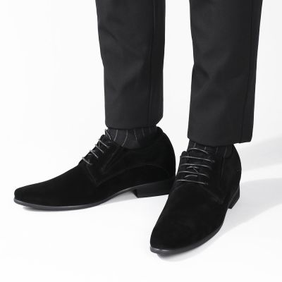 Zapatos de gamuza de aumento de altura Chamaripa Zapatos de vestir de hombre de tacón alto negro oculto 8 CM / 3.15 pulgadas