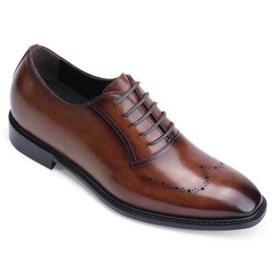 CHAMARIPA zapatos para hombres bajitos - zapatos formales - oxfords de cuero pintados a mano para hombre - marrón - 7CM más alto