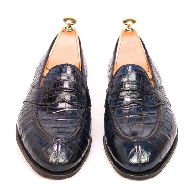 Zapatos hombre altos - Mocasines Penny de tiras completas de piel de cocodrilo azul marino hechos a mano de 6cm